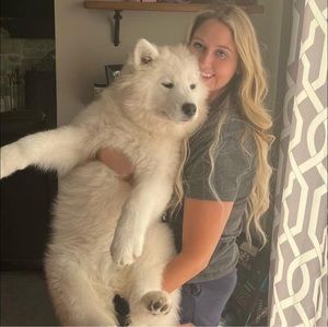 Meet your Posher, Emily